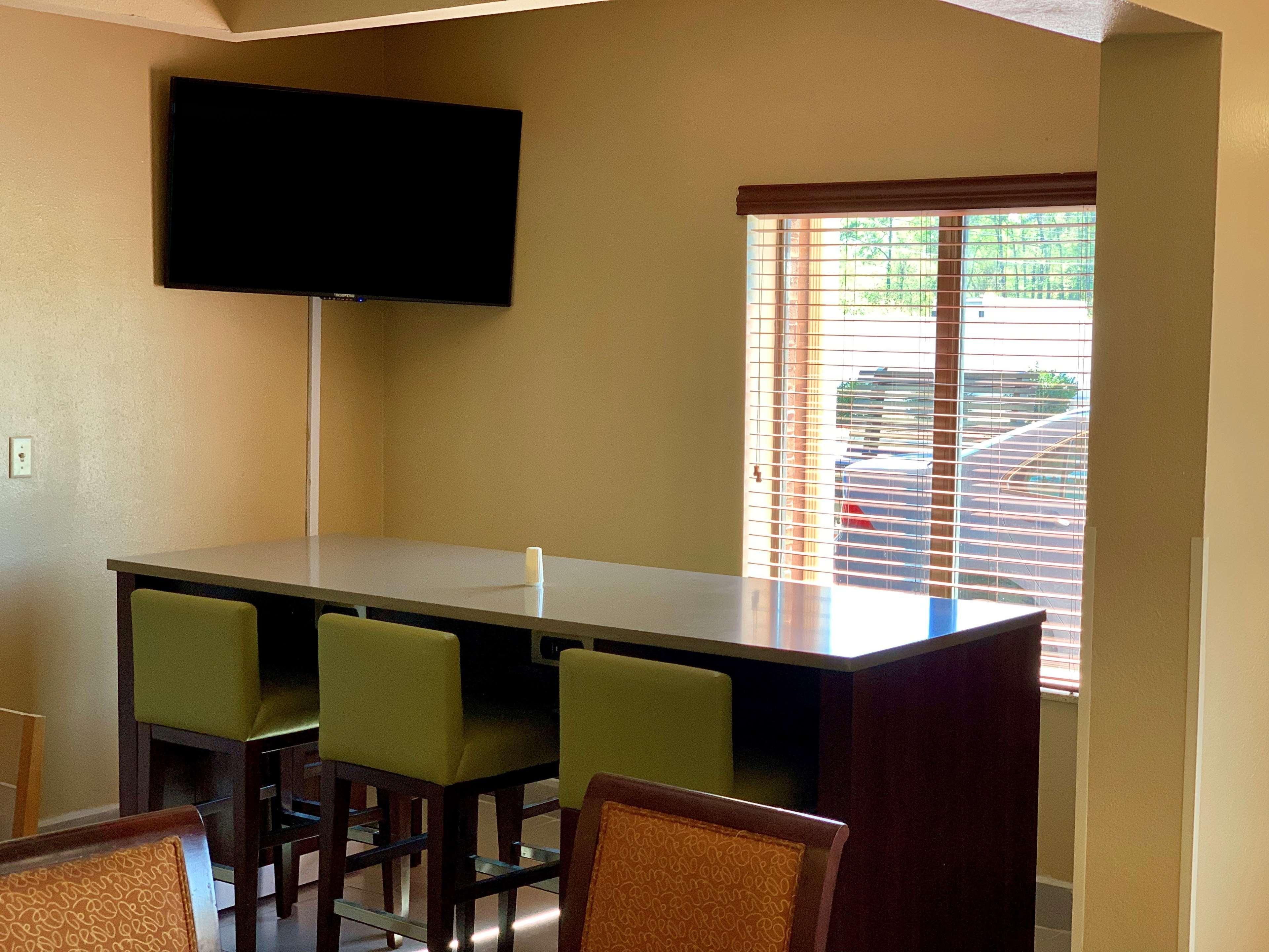 Country Inn & Suites By Radisson, Midway - Tallahassee West Exterior foto