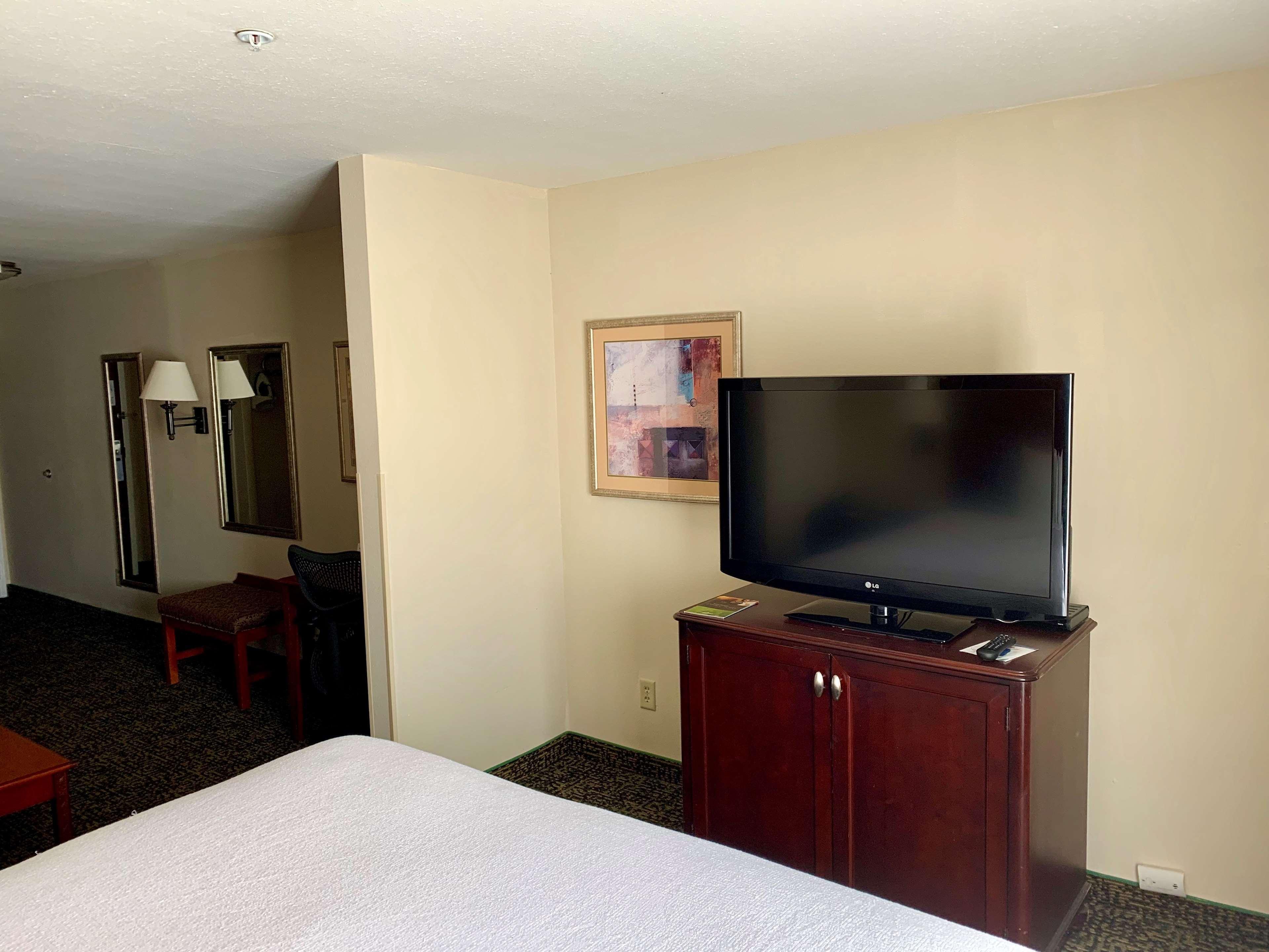 Country Inn & Suites By Radisson, Midway - Tallahassee West Exterior foto